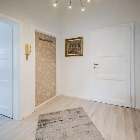 Kavon Appartement *