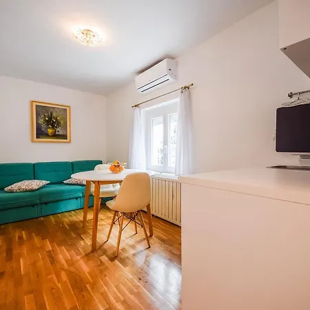 Kavon Appartement *