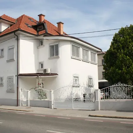 Apartament Kavon