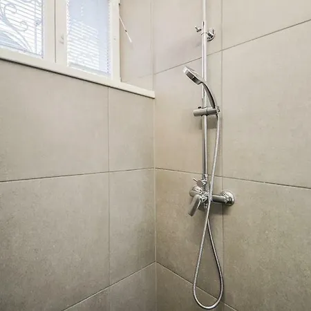 Kavon Apartament *