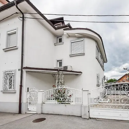 Kavon Apartament Lublana