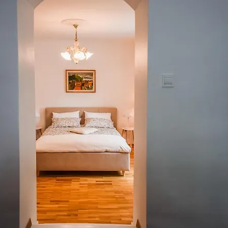 Kavon Apartament *